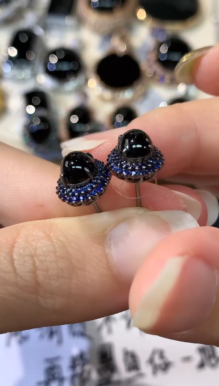 18K金镶嵌翡翠耳饰W19|3980