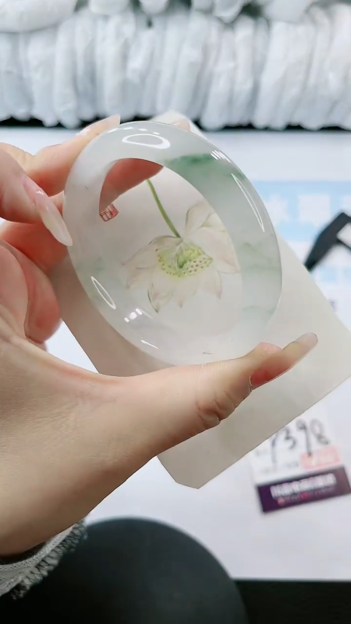 【闪购商品】石英质玉手镯未镶嵌多样性发货P398