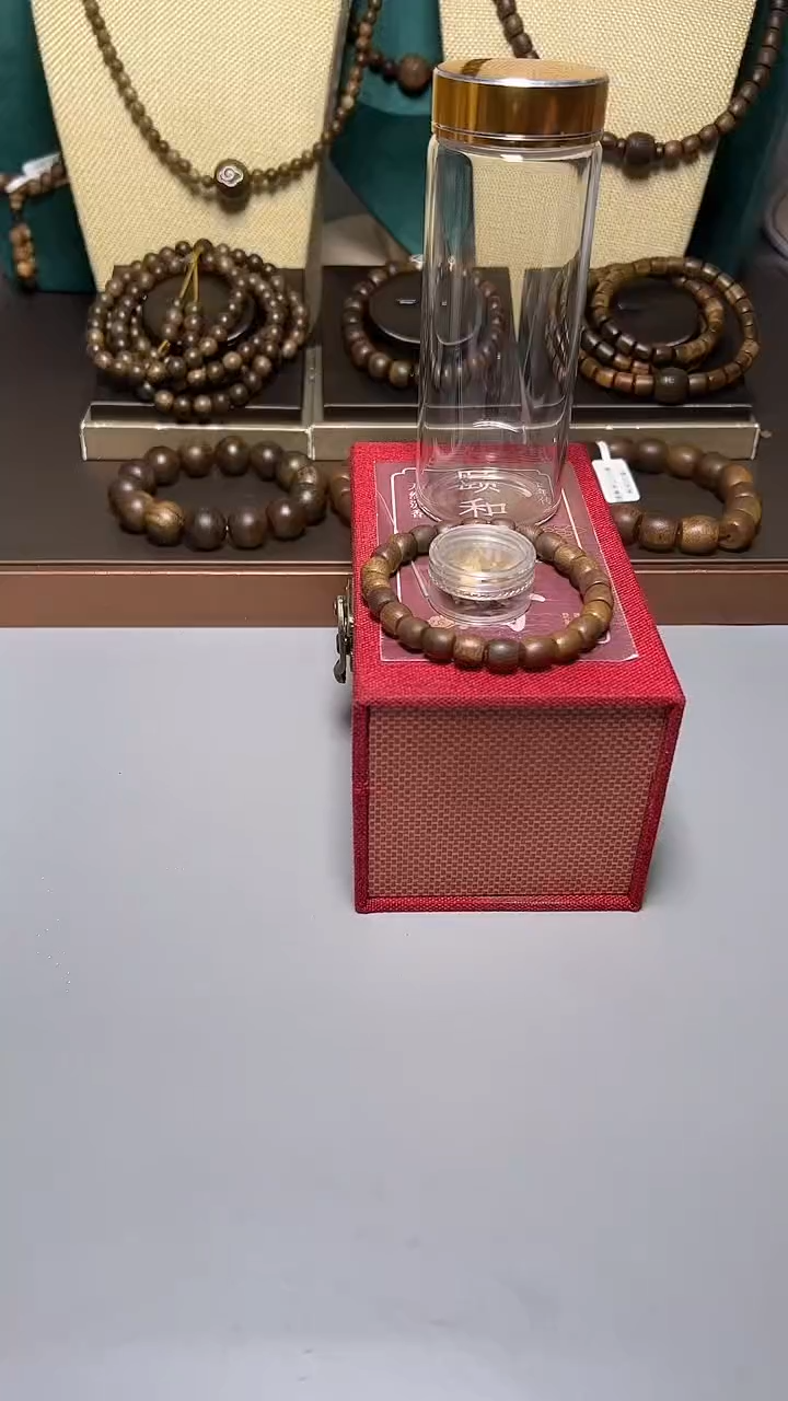 沉香芽庄白棋0.8桶珠单圈