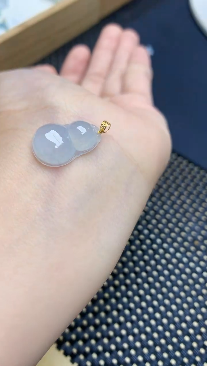 颈饰18K金镶嵌翡翠天然缅甸A货翡翠