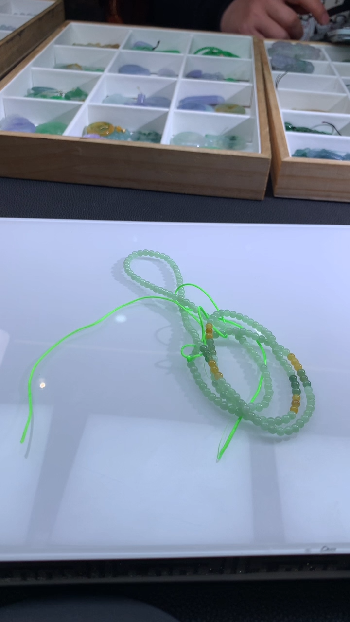【闪购商品】定制翡翠未镶嵌翡翠
