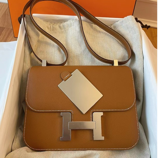 99新 Hermes/爱马仕 小花柳 康康 24 37金棕色 Epsom皮 U刻包