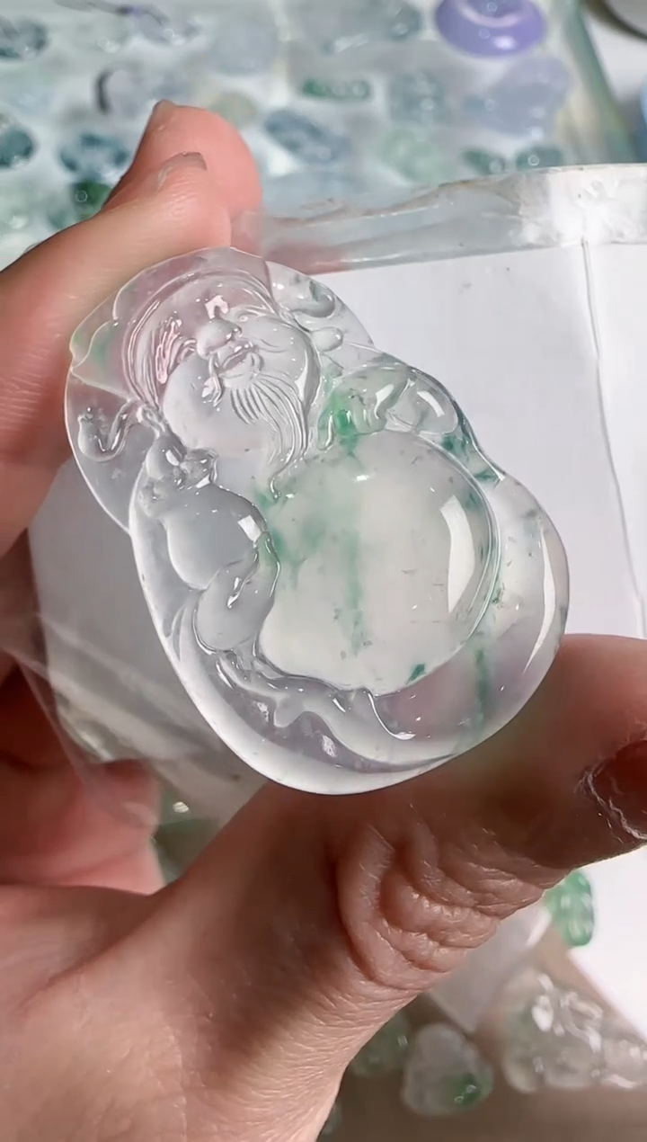 【闪购商品】翡翠吊坠(不含链)未镶嵌··