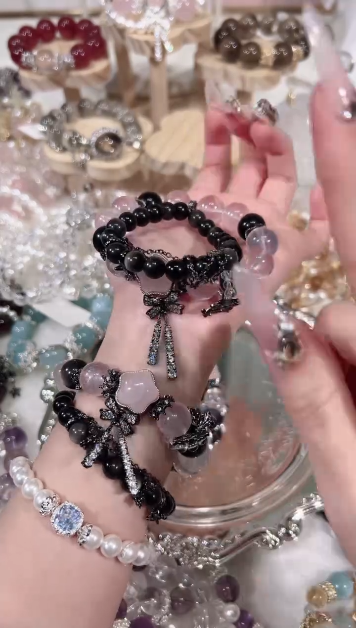 【闪购商品】水晶手链未镶嵌天然水晶默认微瑕 多样性发货发其一