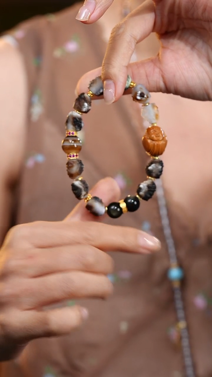 玛瑙/玉髓颈饰银S925镶嵌S53945多样性发一大漆黄老头手串