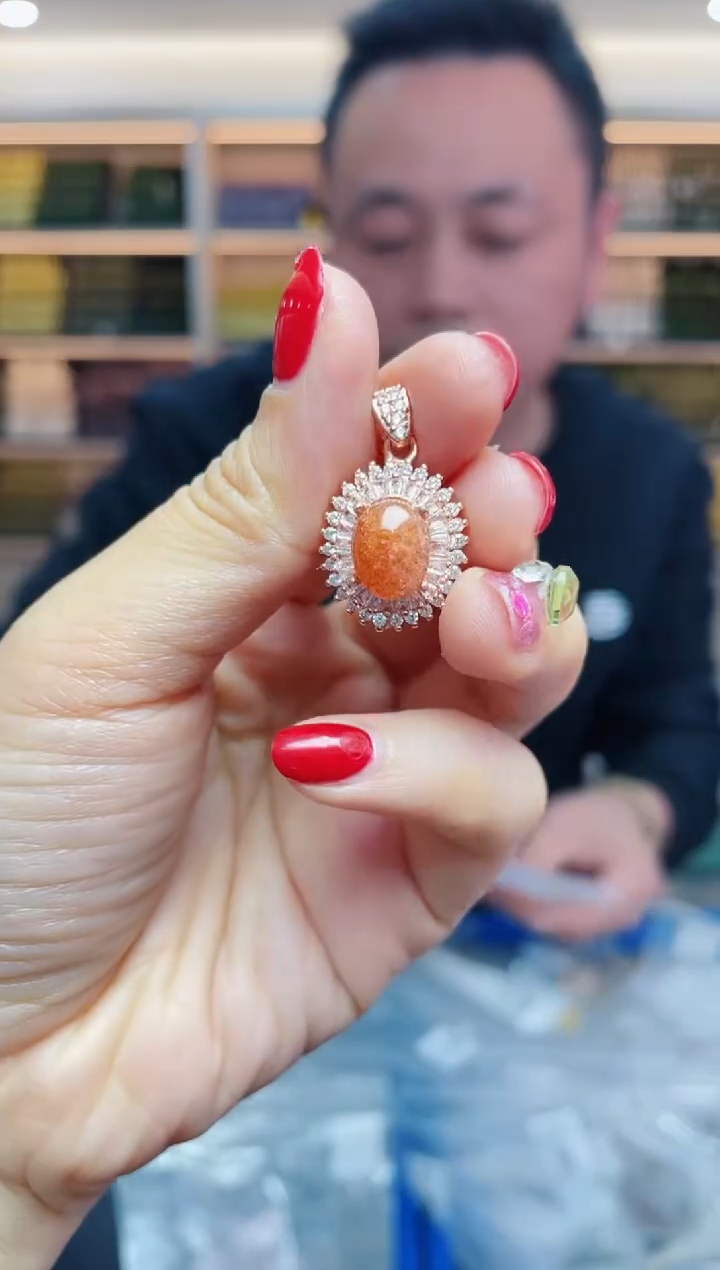 【闪购商品】水晶`未镶嵌多样性发一件