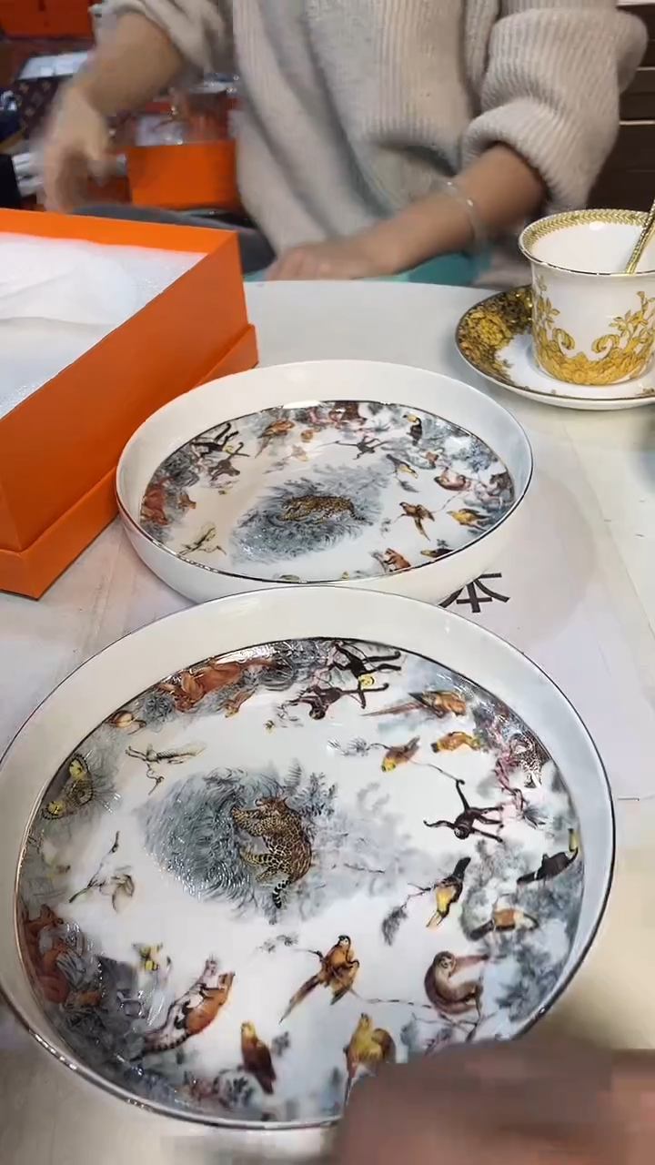 杯鸿辉家品牌瓷器，京东包邮！