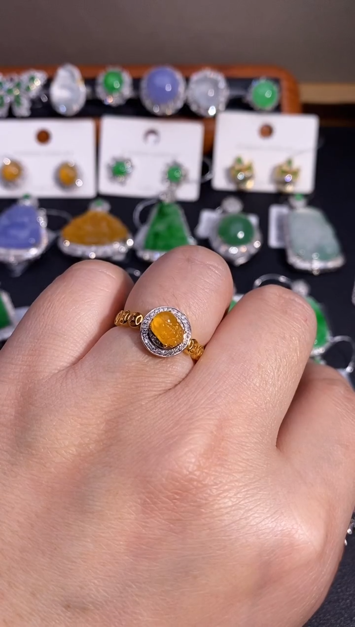 【闪购商品】翡翠戒指18K金镶嵌戒指