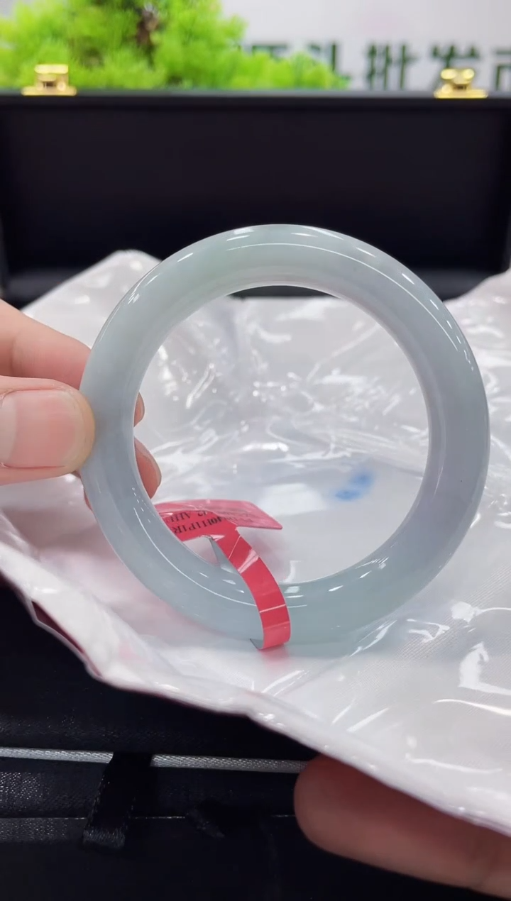 【闪购商品】翡翠手镯未镶嵌手镯