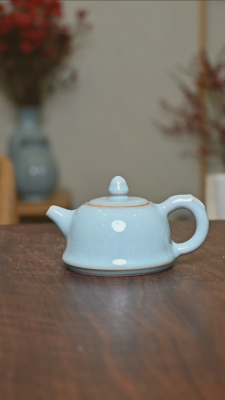 【闪购商品】其他微瑕天青釉朱家汝窑款小竹节壶150毫升