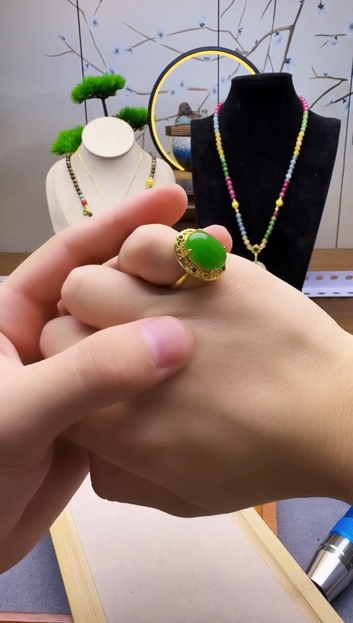 和田玉戒指14K金镶嵌J01     