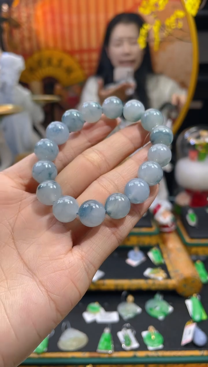 【闪购商品】翡翠颈饰未镶嵌假一赔三