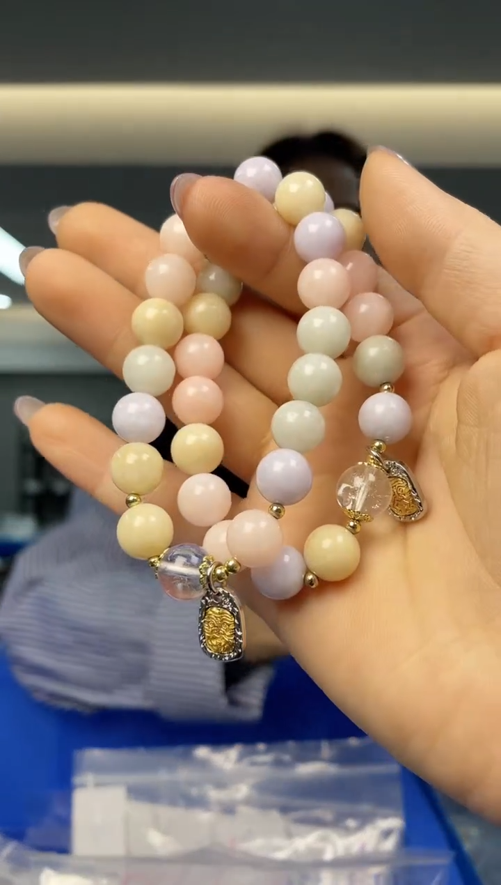 【闪购商品】绿柱石（摩根石）`未镶嵌多样性发一件