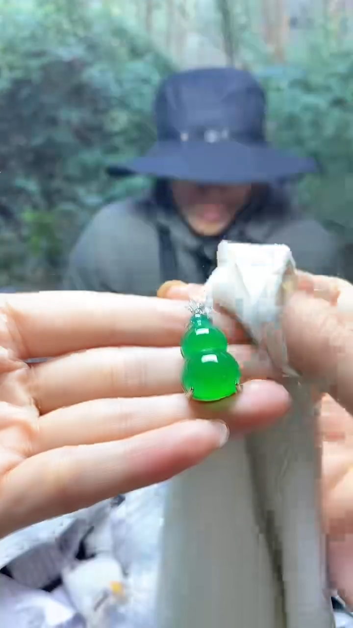 满色吊坠 所见即所得！！