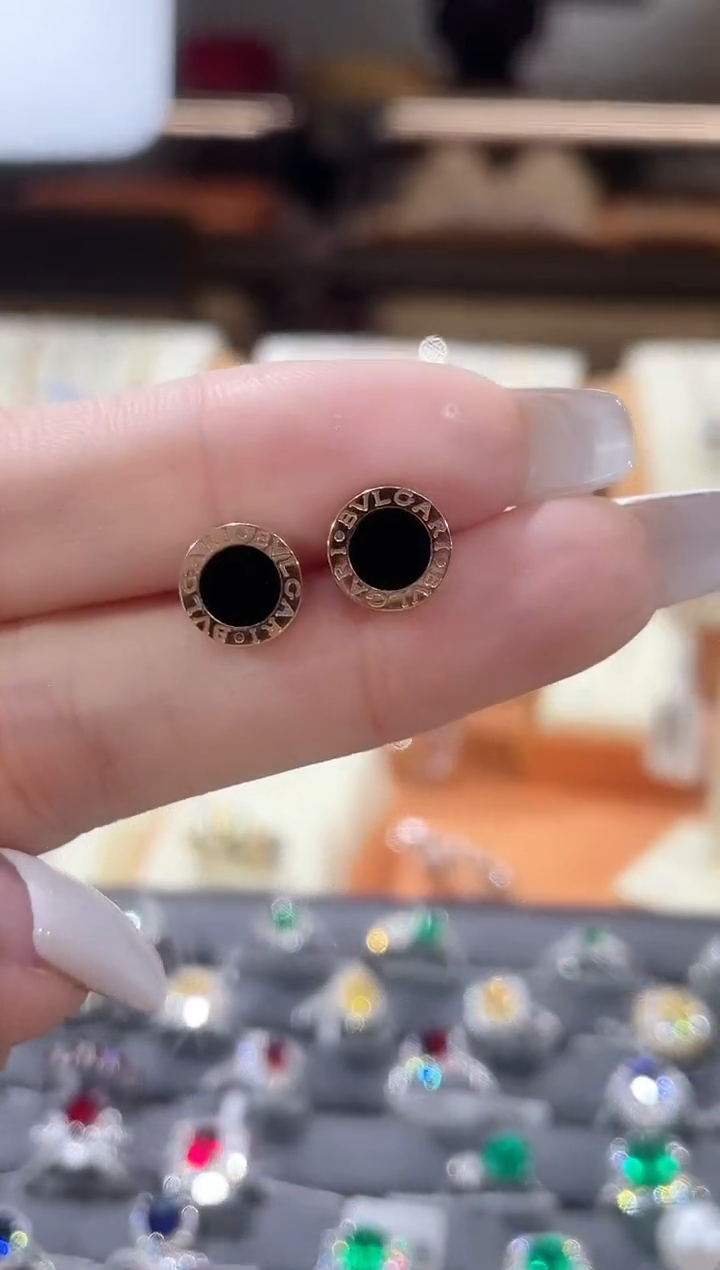 【闪购商品】玛瑙/玉髓耳钉18K金镶嵌耳钉