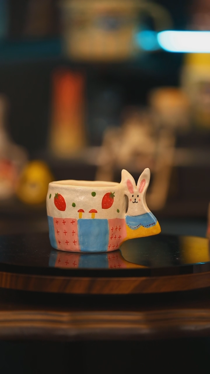 【闪购商品】摆件景德镇高温釉下彩绘设计师款