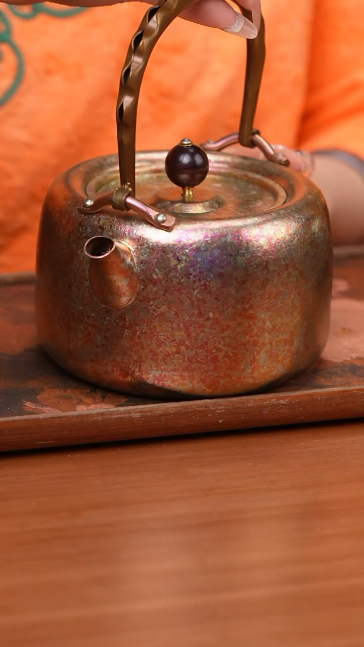 【闪购商品】纯钛炫彩烧水壶/粉色/1000ml