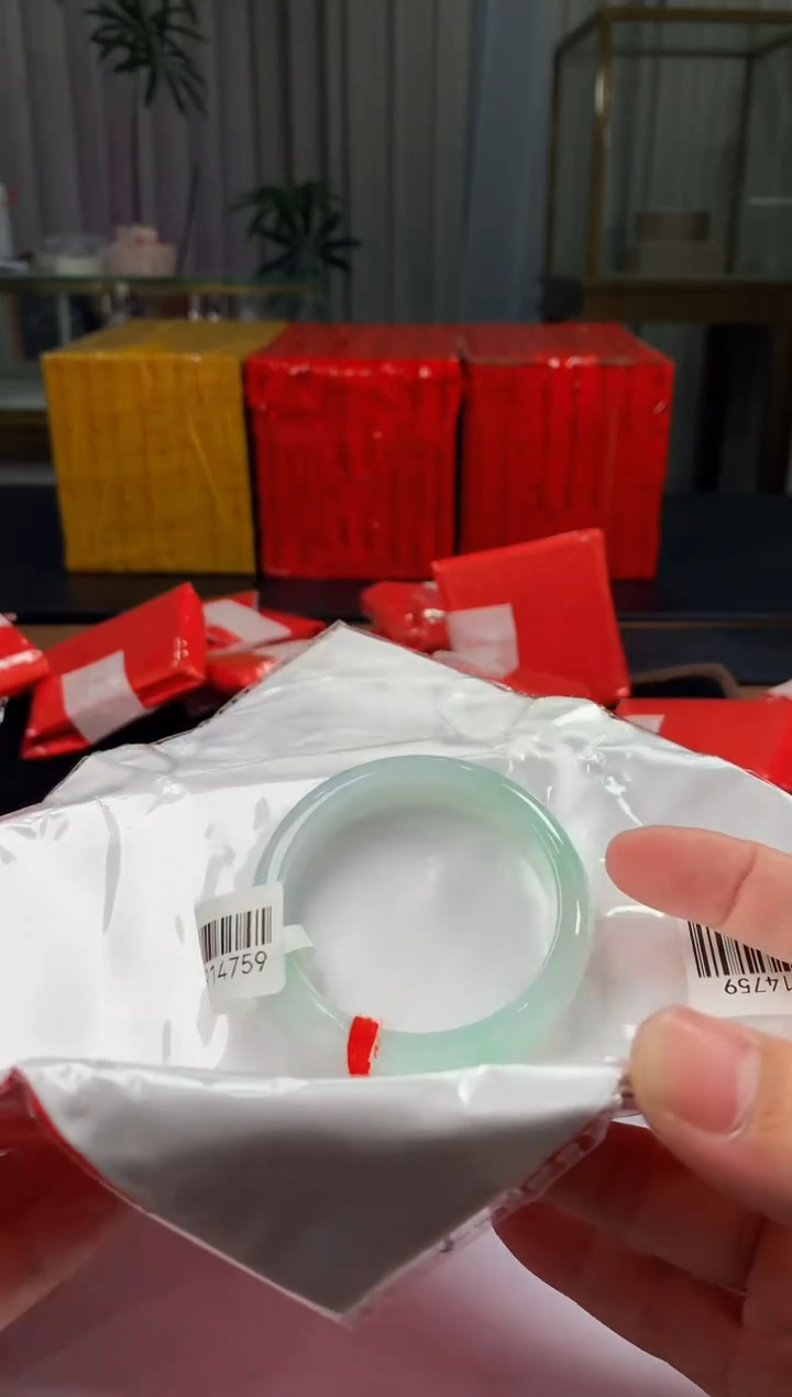 未镶嵌定制翡翠5087毛货不退不换  53-54