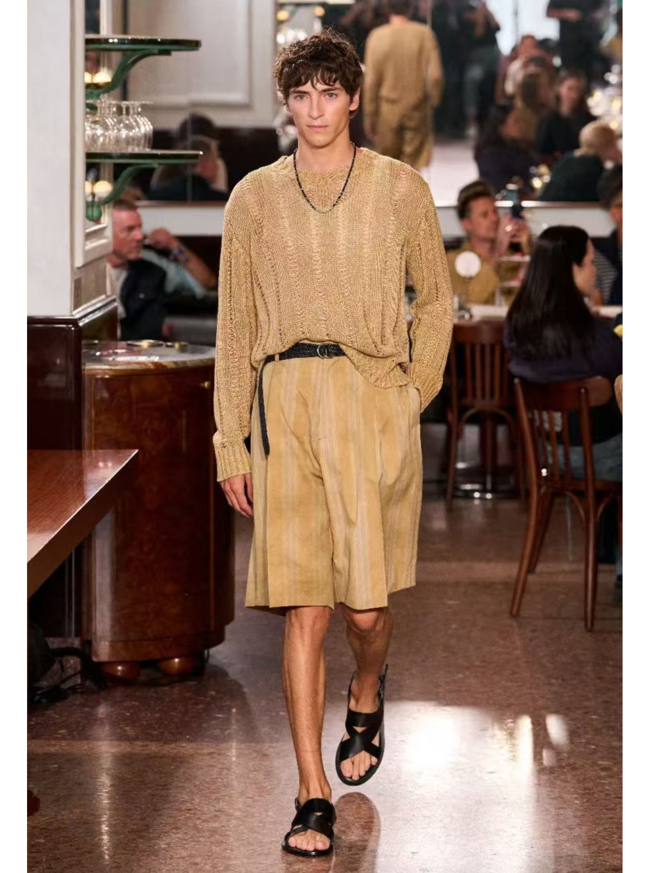 10号【H1051】25春夏L新款短袖男女同款圆领T恤