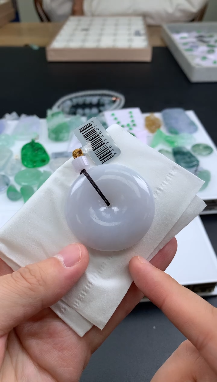 【闪购商品】定制翡翠未镶嵌翡翠