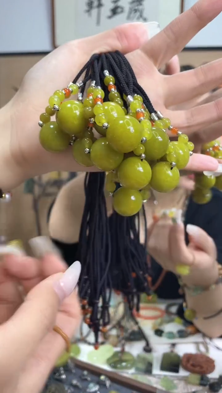 【闪购商品】岫玉吊坠未镶嵌多样性发货其中发一