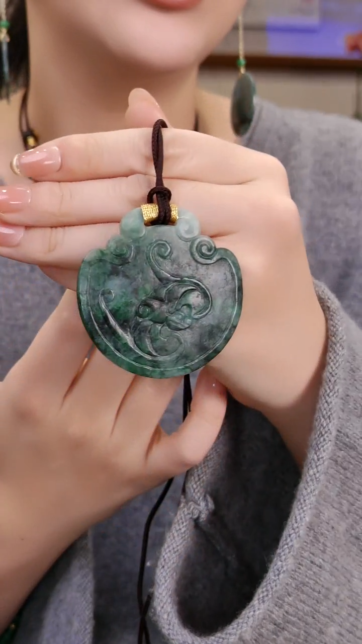 颈饰未镶嵌翡翠国风