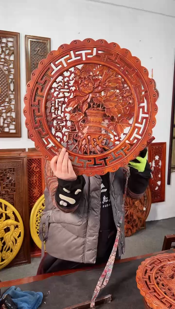 【闪购商品】香樟木木雕48公分  花开富贵