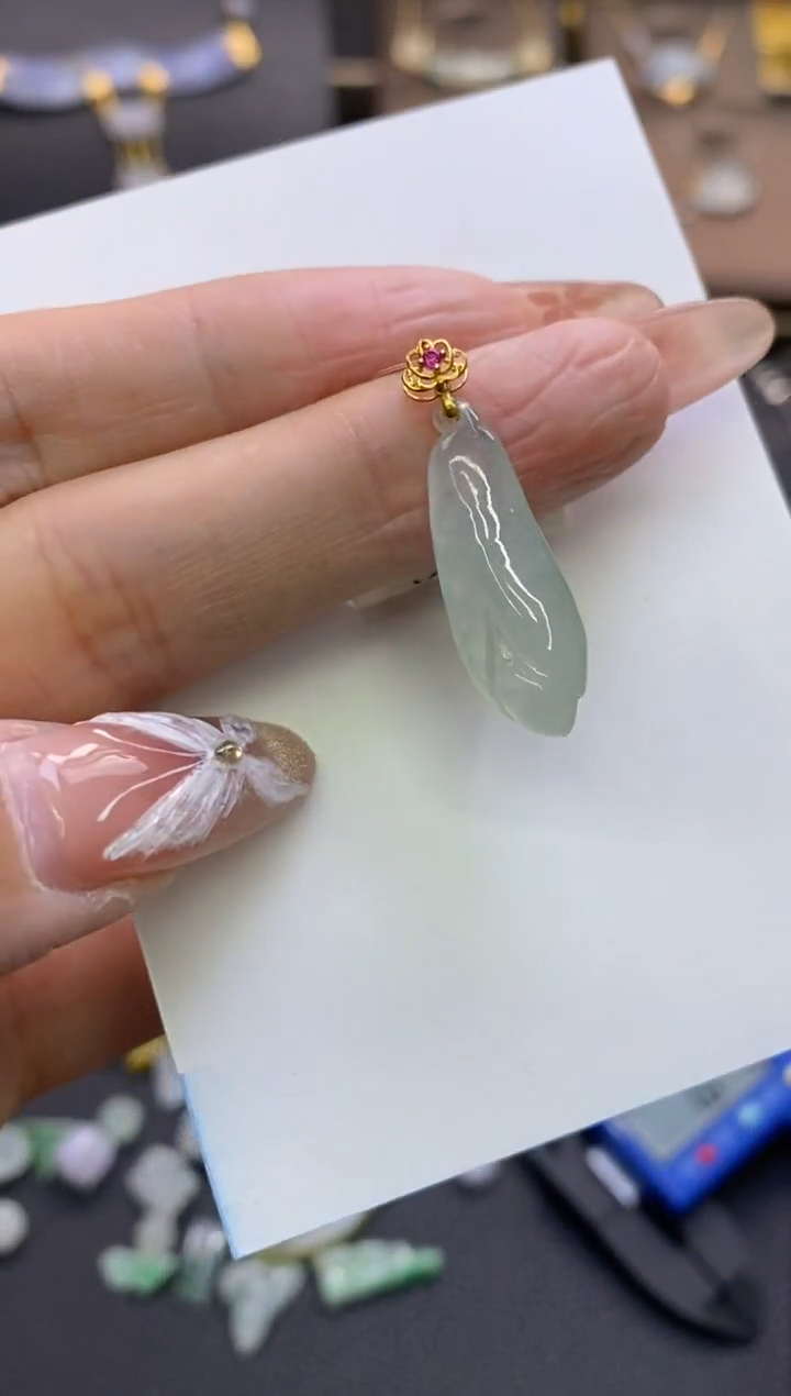 【闪购商品】翡翠颈饰18K金镶嵌净货11927