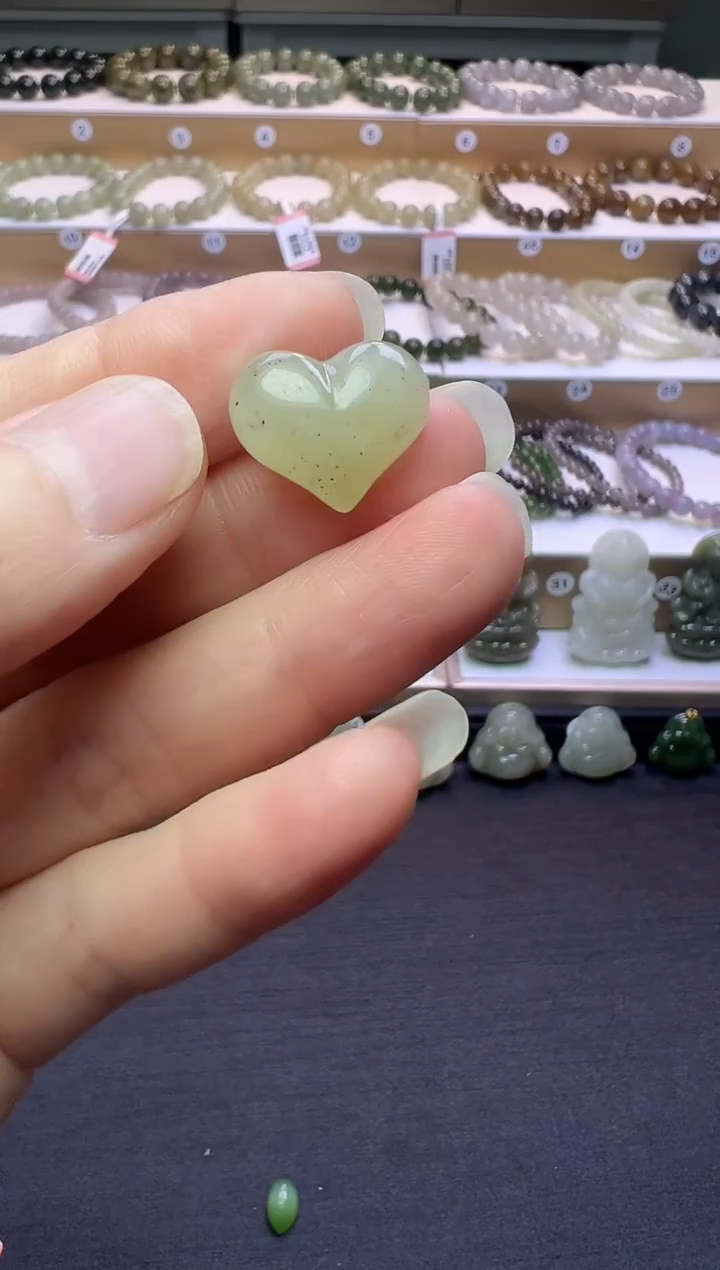 颈饰未镶嵌和田玉52号链接