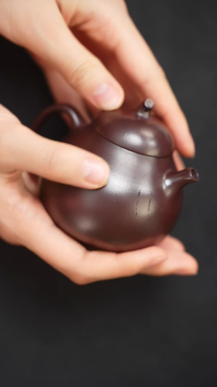 【闪购商品】紫砂茶壶石黄光素茄瓜155cc