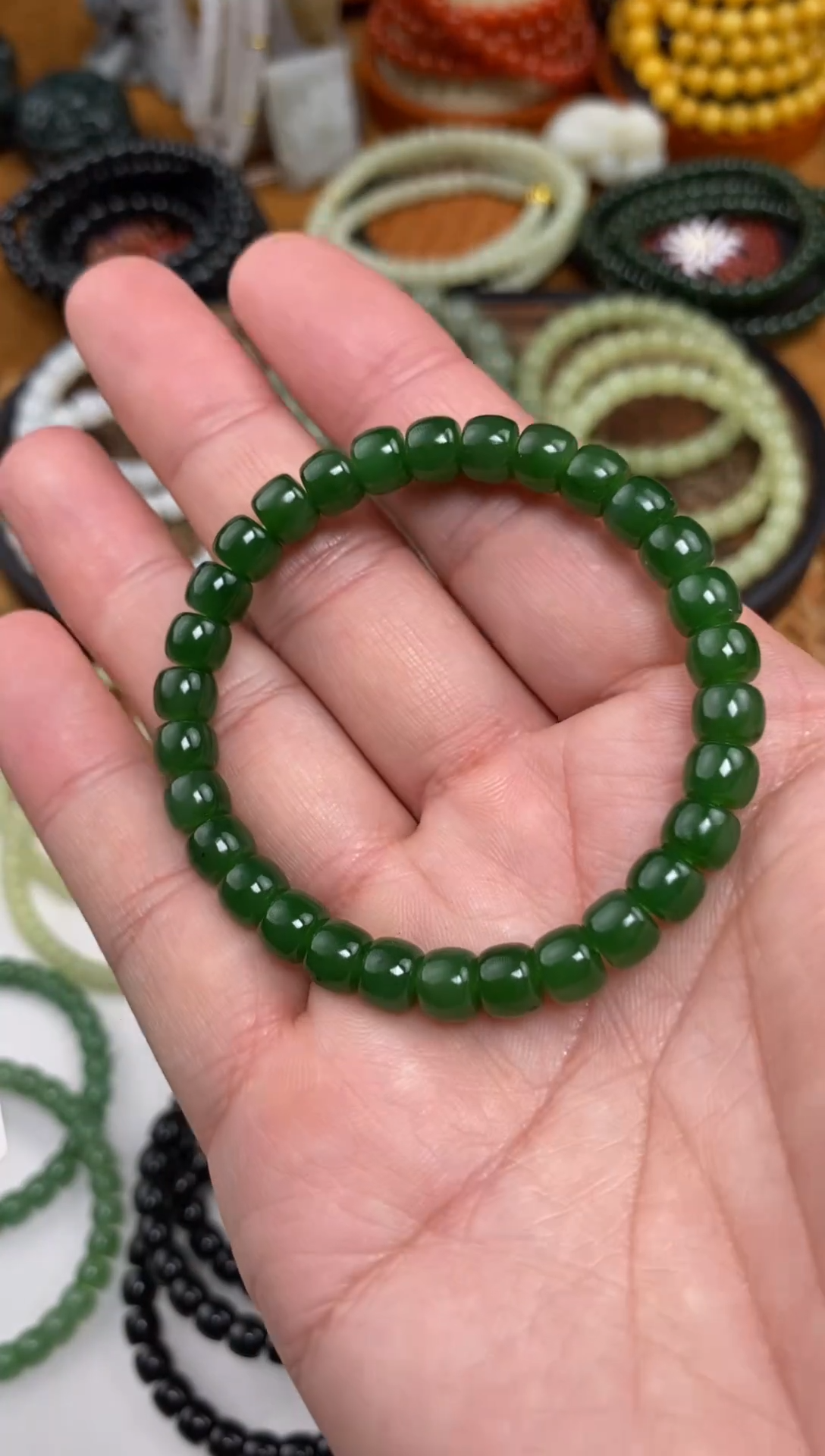 颈饰未镶嵌和田玉手串