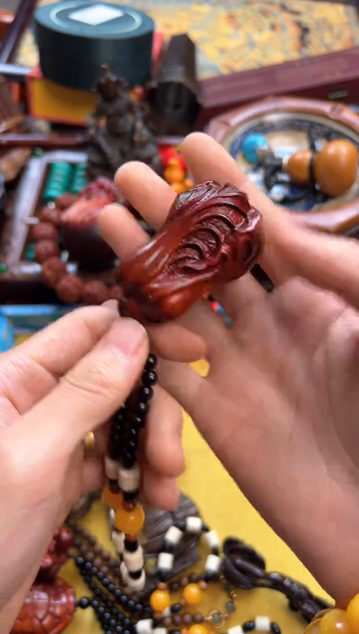 檀香紫檀（小叶紫檀）———————瓷——————