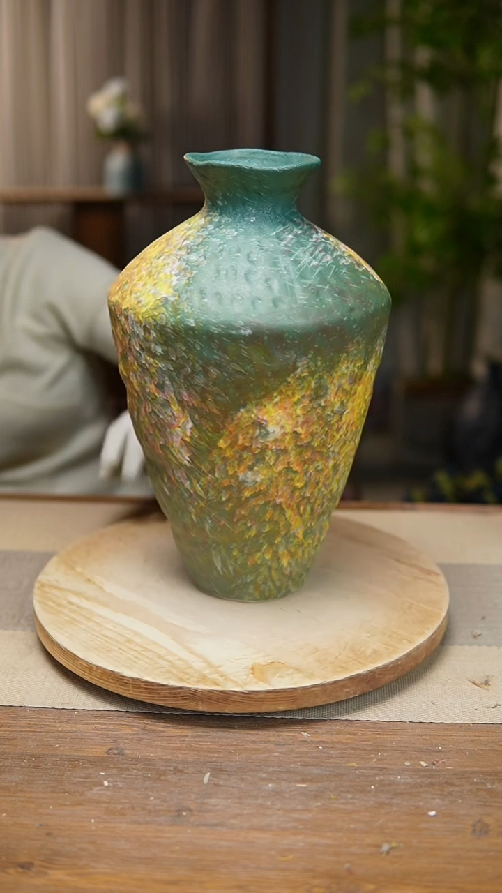 【闪购商品】陶瓷花器复古涂鸦绿高脚