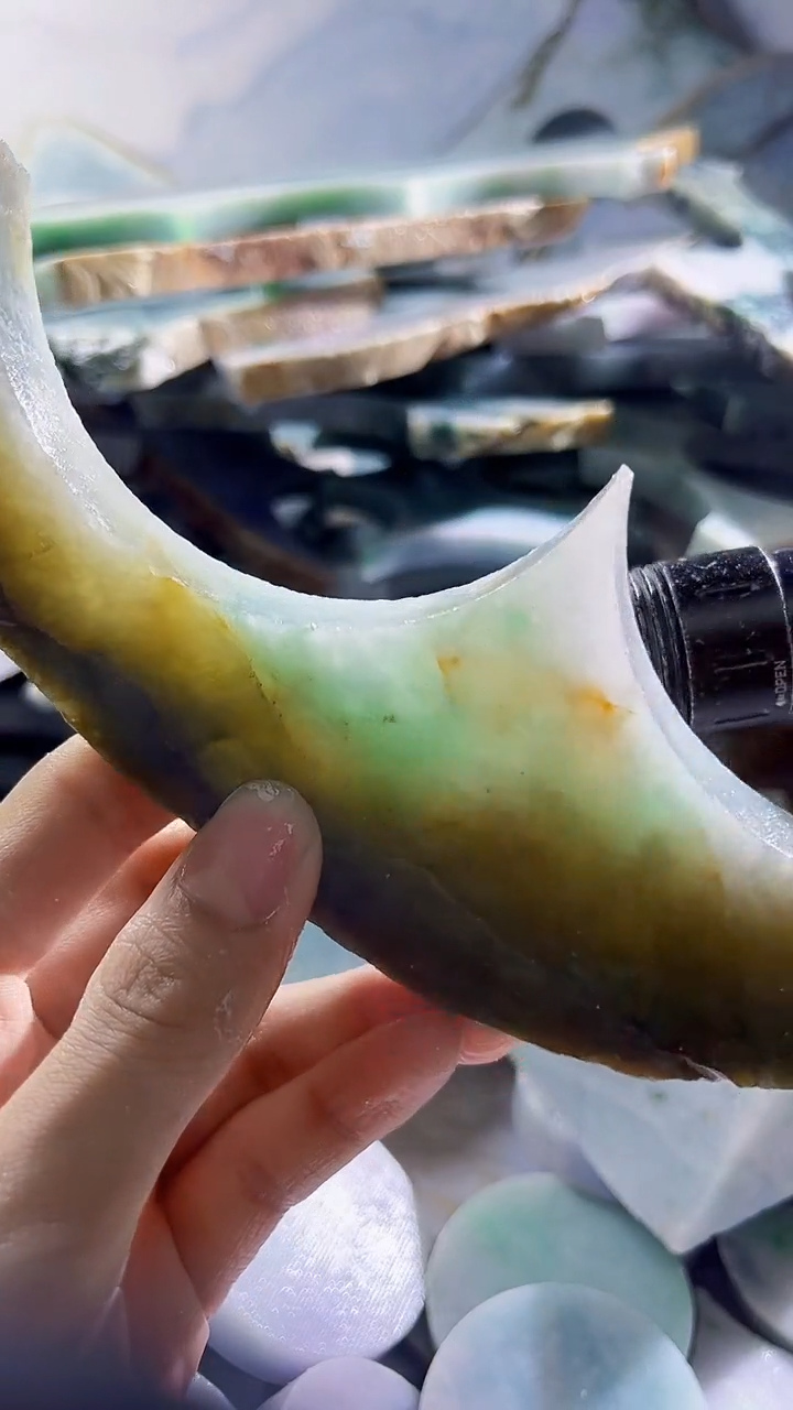 翡翠裸石缅甸翡翠A货陈6092