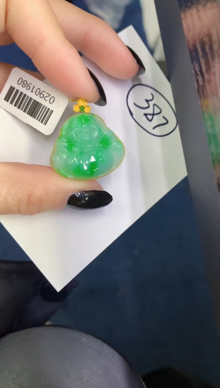 【闪购商品】翡翠颈饰18K金镶嵌0000000000