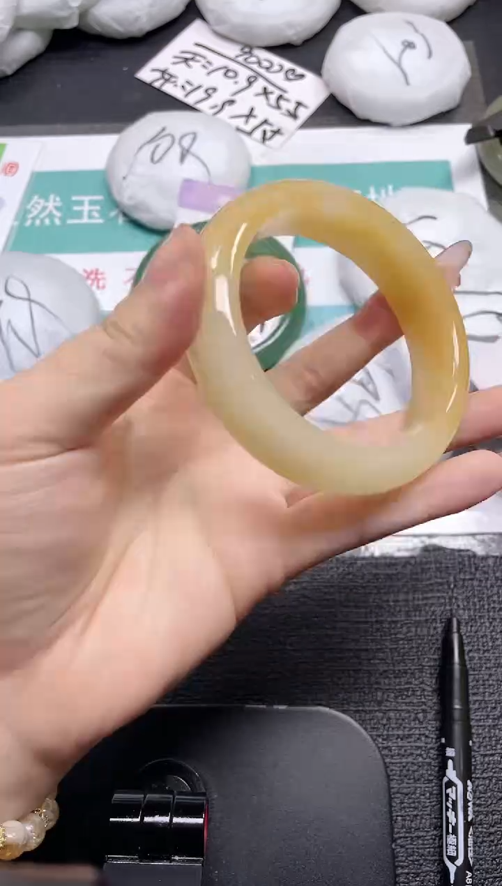 未镶嵌手镯石英质玉205-62