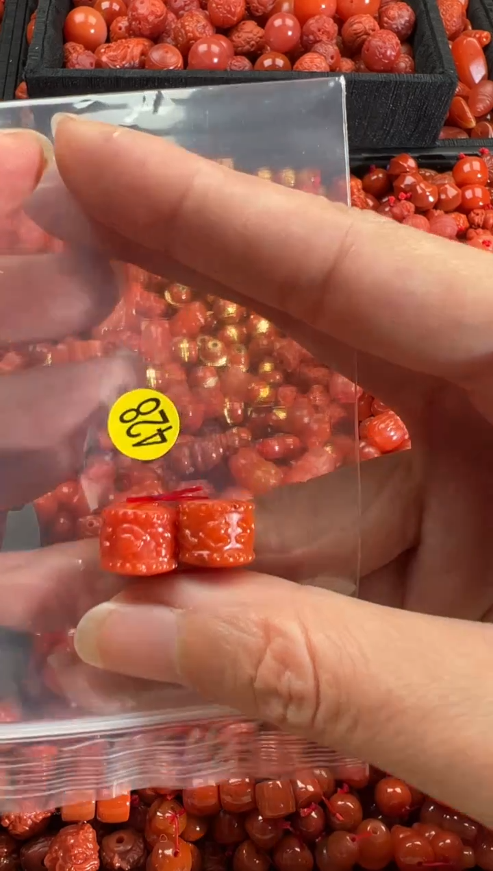 【闪购商品】南红玛瑙颈饰未镶嵌1