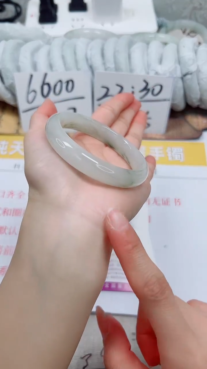 【闪购商品】石英质玉手镯未镶嵌k34-56.57