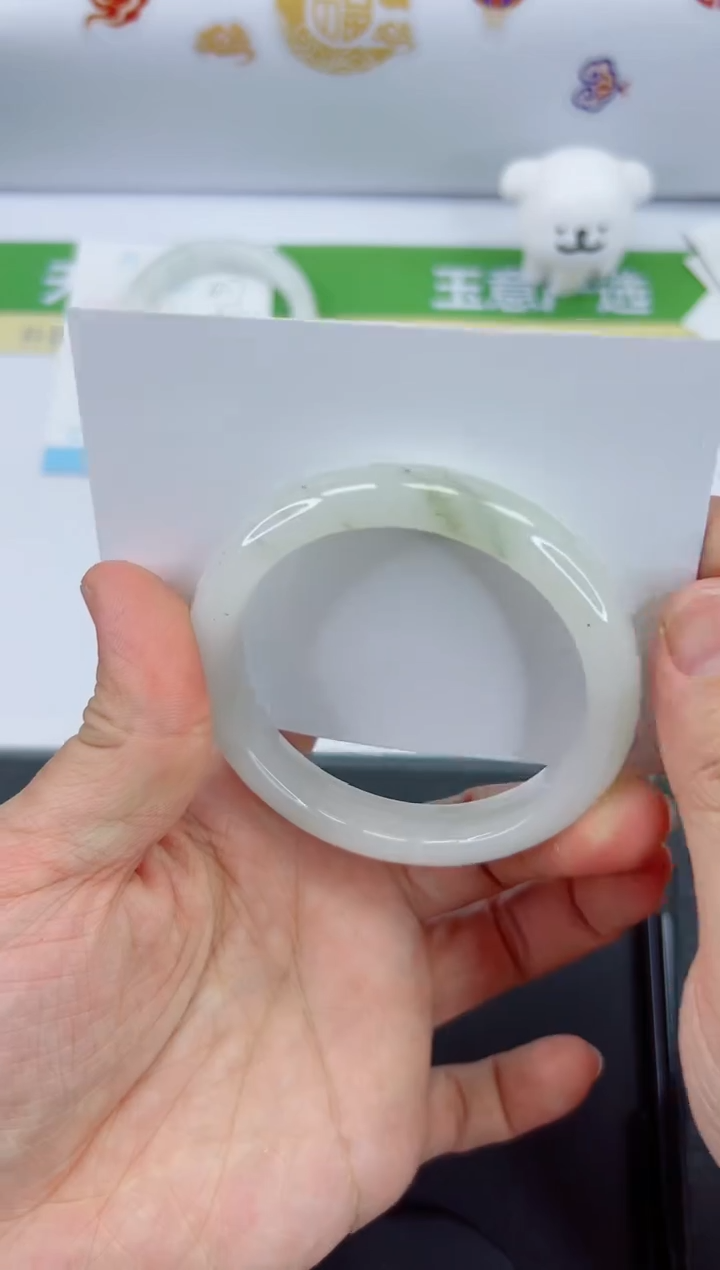 【闪购商品】石英质玉手镯未镶嵌478-55.2