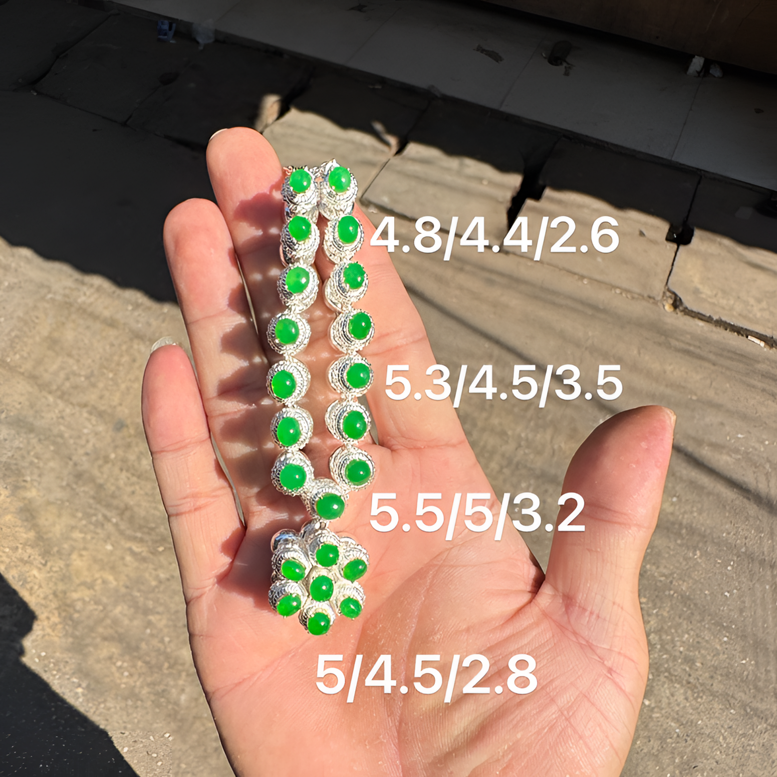 1223(小哪吒在源头)冰种翡翠木那阳绿套链共22颗肉细荧光足M400