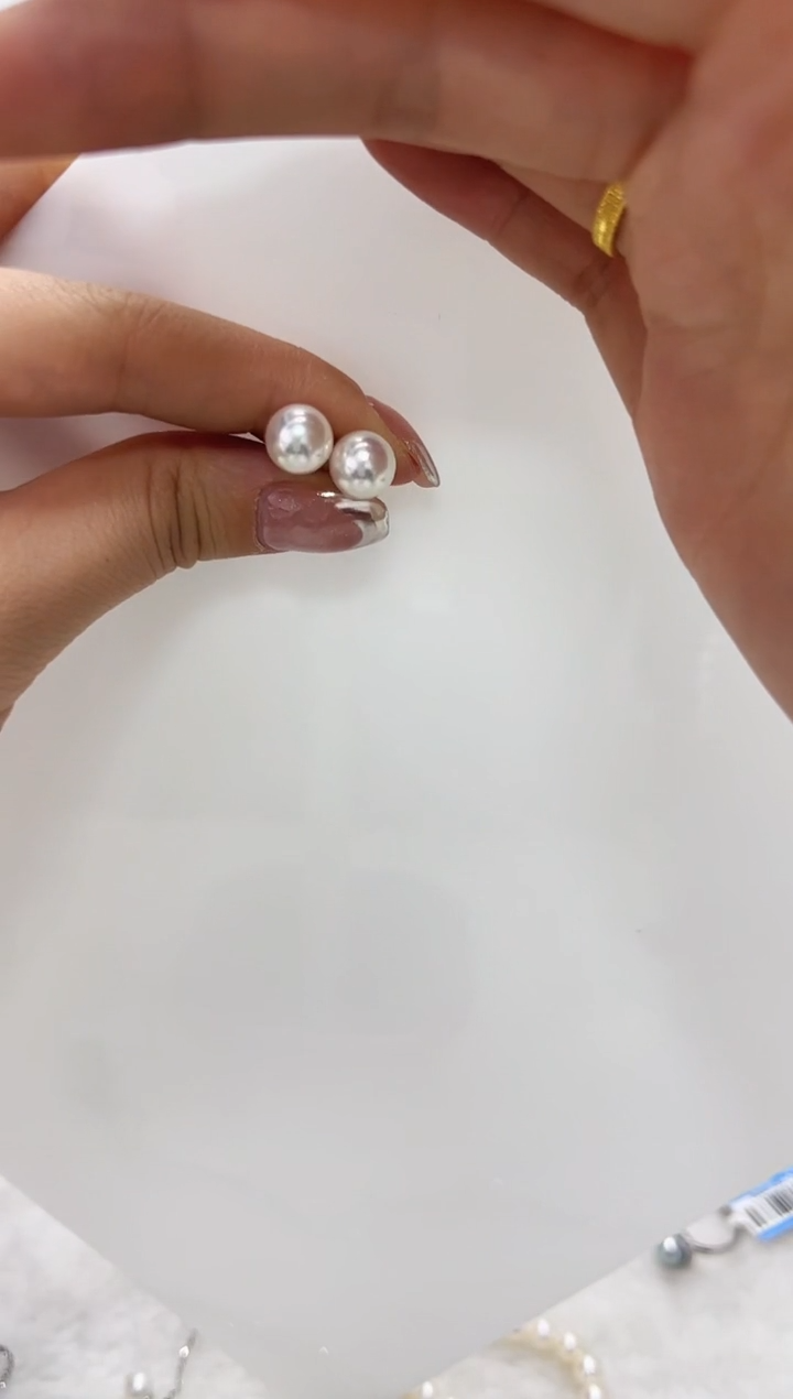 【闪购商品】海水珍珠DA18K金镶嵌耳钉 8 A1290