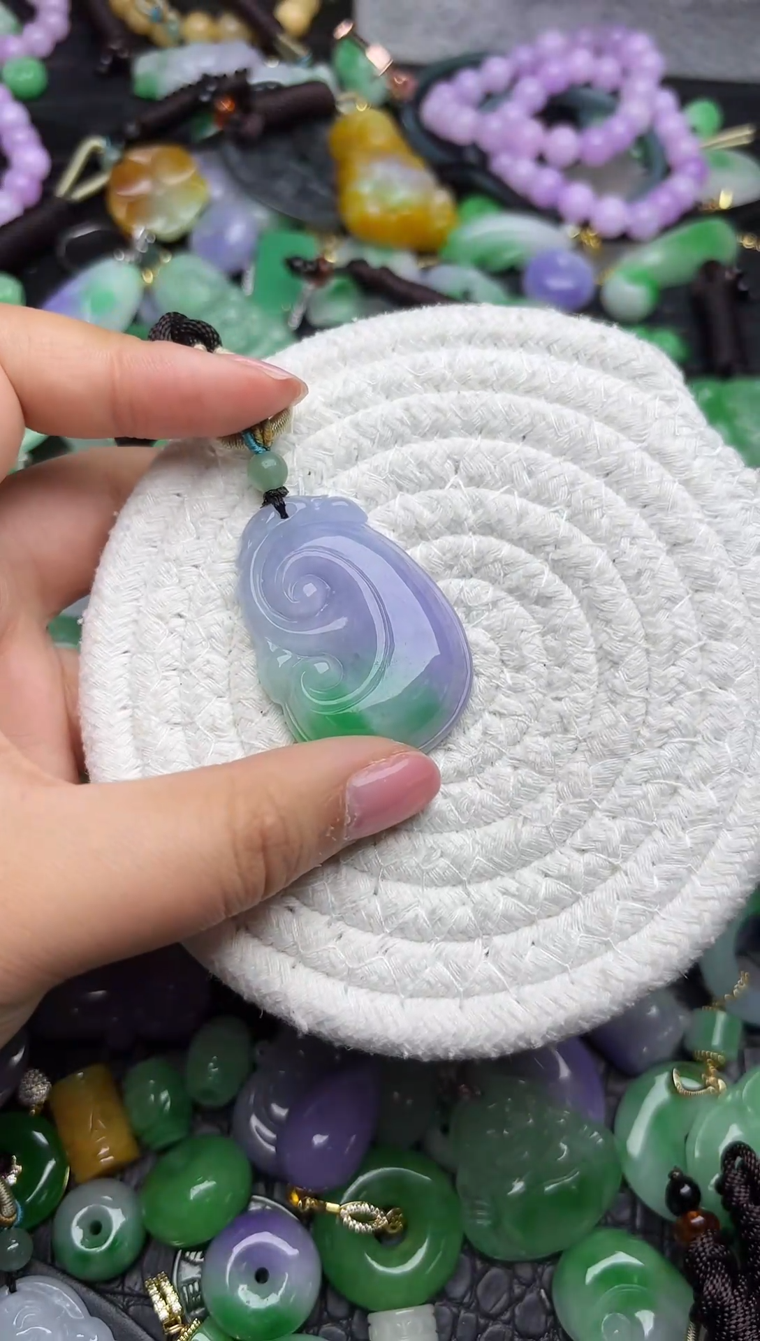 颈饰未镶嵌翡翠缅甸翡翠吊坠