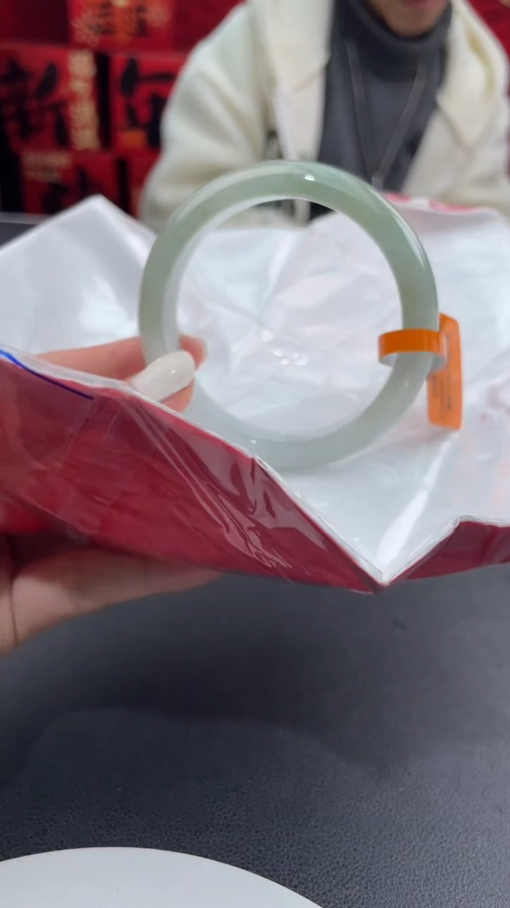 【闪购商品】翡翠手镯未镶嵌6翡翠手镯