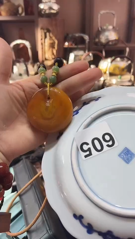 瓷片嗯?605                