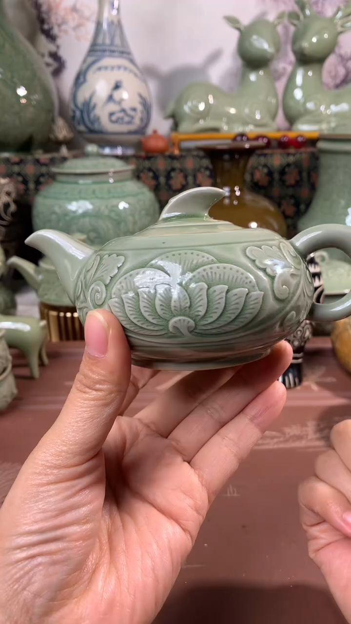 现代耀州窑二级一帆风顺壶