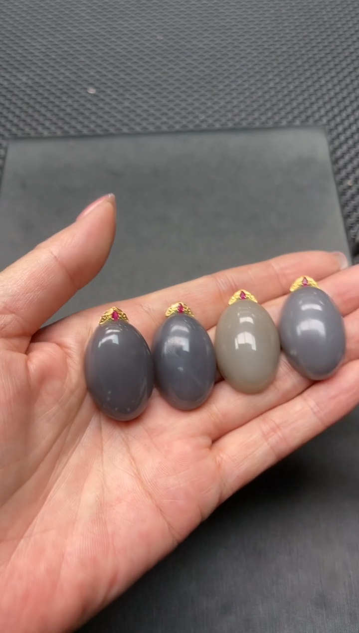 【闪购商品】和田玉吊坠18K金镶嵌多样性发1件