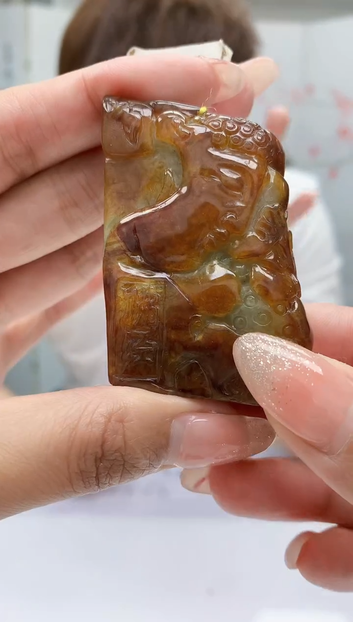 【闪购商品】定制翡翠未镶嵌4868MM-毛货挂件99