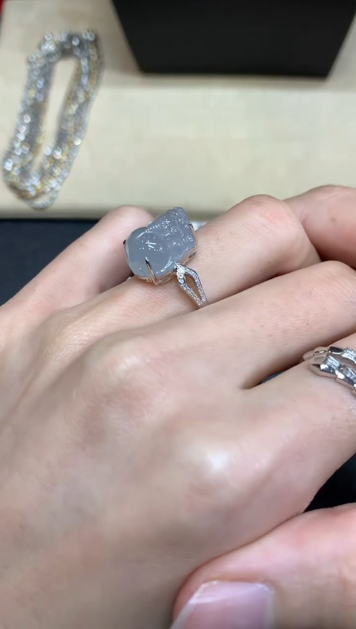 【闪购商品】翡翠戒指18K金镶嵌【无鉴赏期】