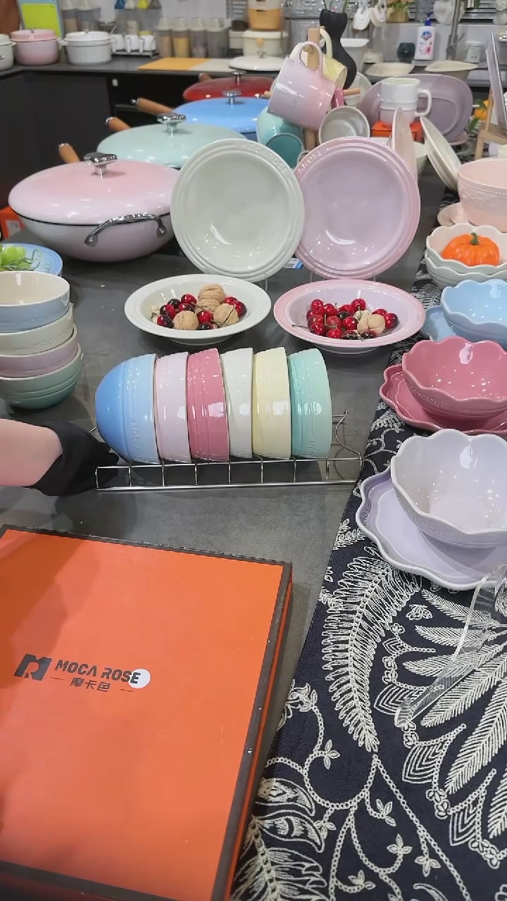 【闪购商品】瓷六色米饭碗