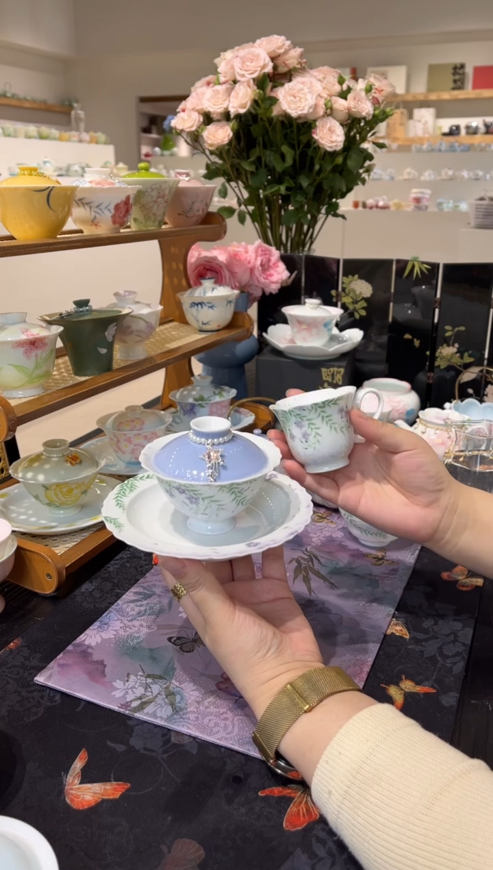 三件套 哈哈哈哈哈